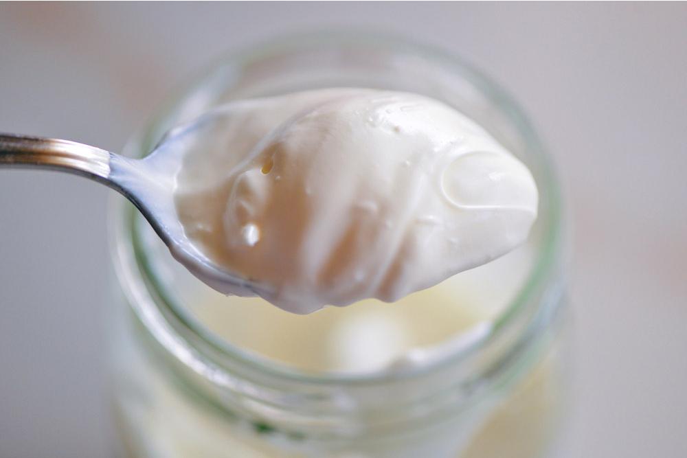 MAKING HOMEMADE YOGURT IS SIMPLER THAN YOU THINK. TRY THIS RECIPE!